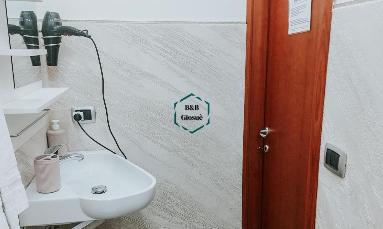 B&B Giosue Νάπολη Εξωτερικό φωτογραφία